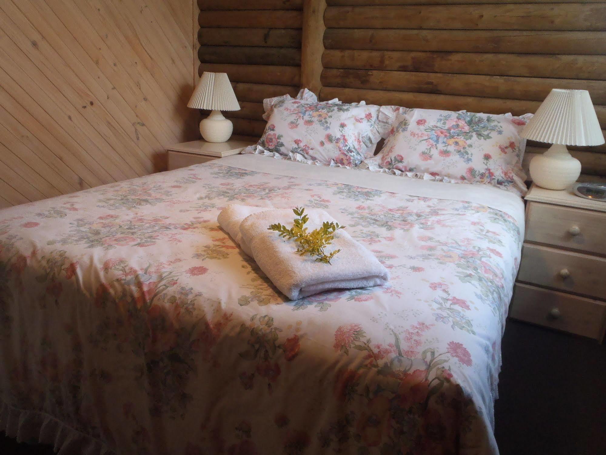 ليكس إنترانس Lazy Acre Log Cabins المظهر الخارجي الصورة